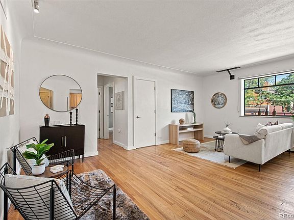 3rd image of 636 N Washington Street #203
