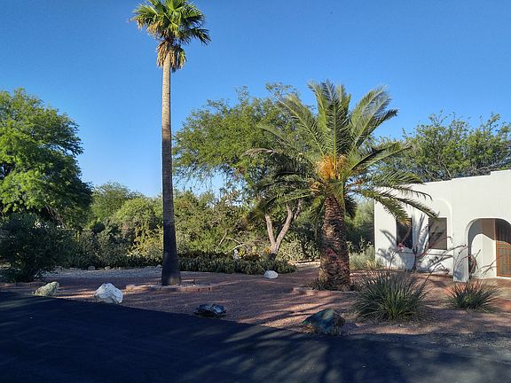 4th image of 1530 N Paseo Del Cervato
