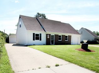 160 Thornhurst Rd, Bolingbrook, IL 60440