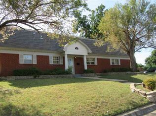 1821 NW 22nd St, Lawton, OK 73505
