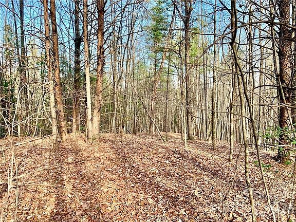 2nd image of 63 Round Mountain Pkwy