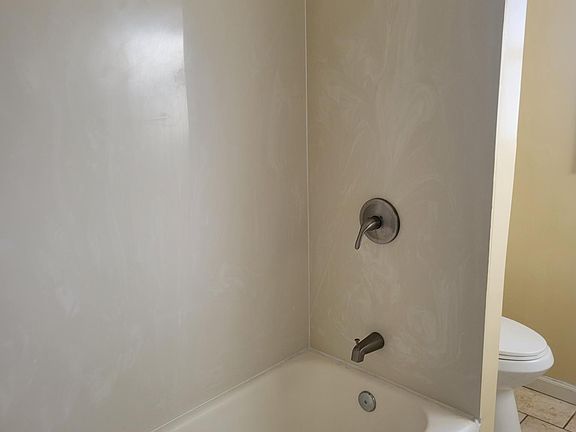 5th image of 6109 Hilton St #A