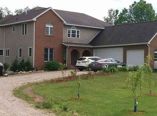 6793 Reinhart Dr, Belding, MI 48809