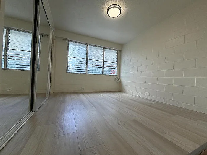2120 Kapiolani Blvd — Photo 4
