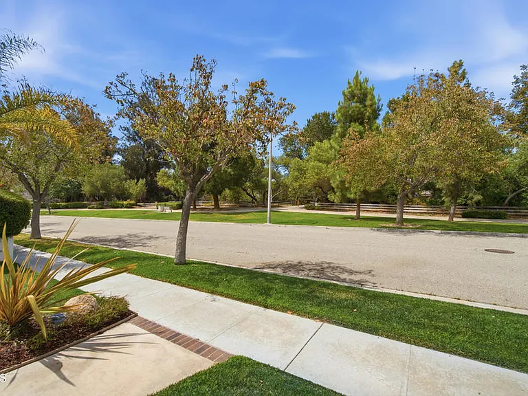 1696 Salt River Ave — Photo 43