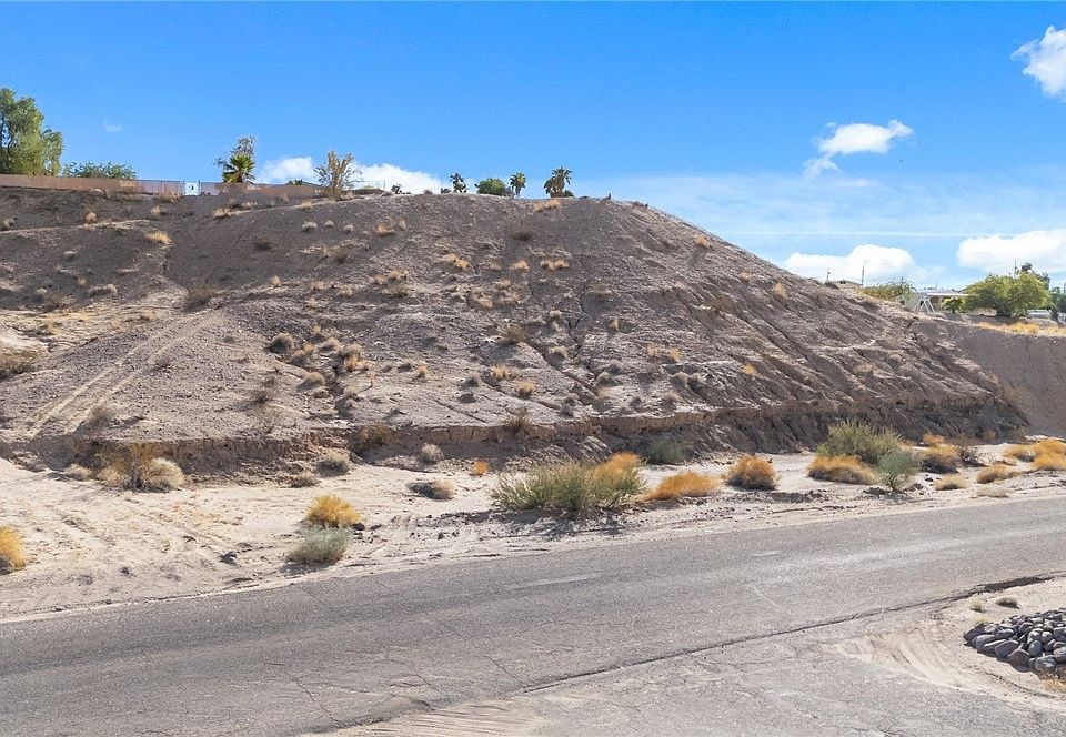 1st image of 4672 Beach Drive