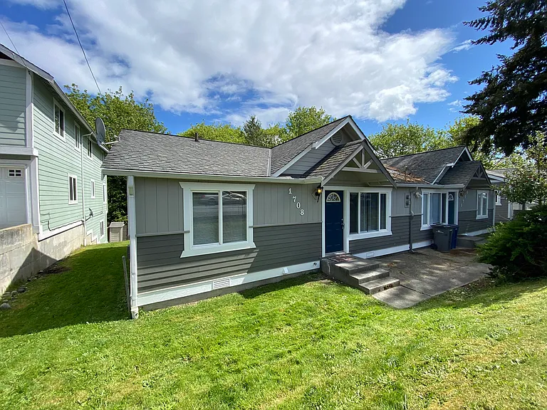1708 Houston Ave — Photo 11