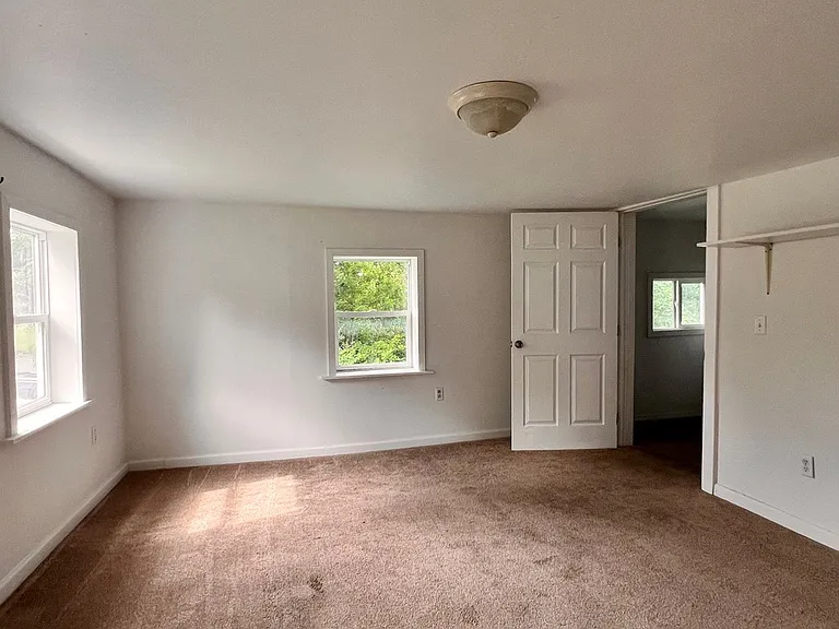 107 Summit St — Photo 34