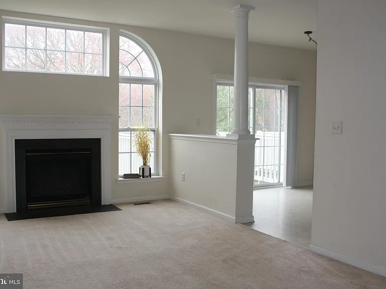 189 Westbrook Dr — Photo 9