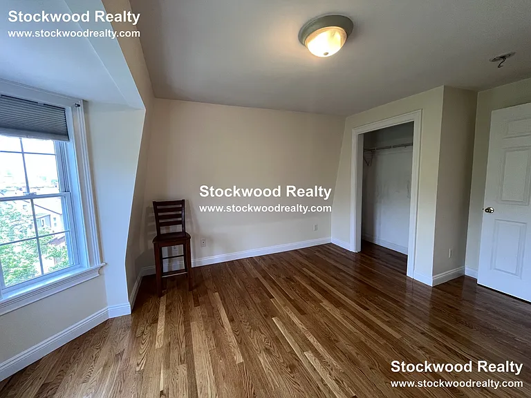 16 Gates St #3 — Photo 27