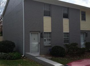 5705A Bramblegate Rd, Greensboro, NC 27409