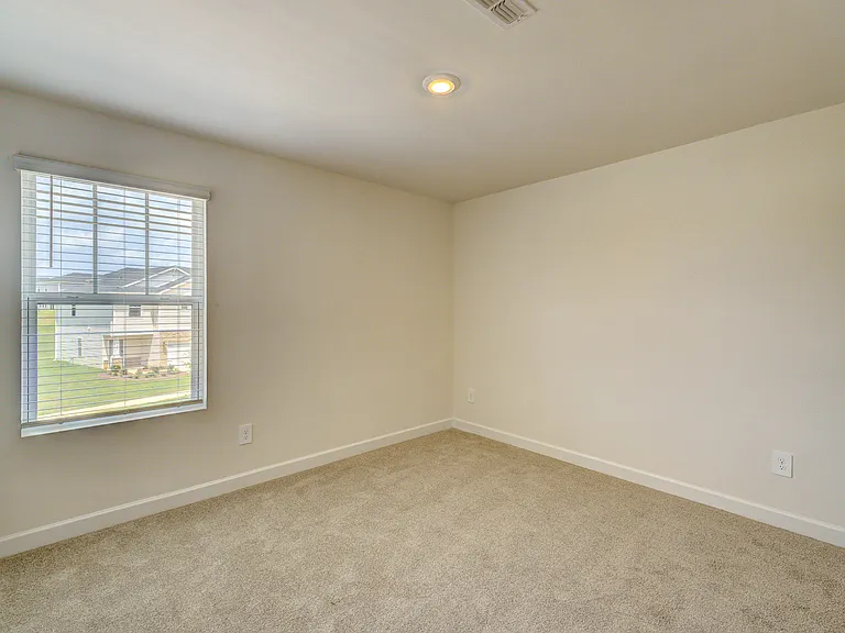5047 Poplin Valley — Photo 13