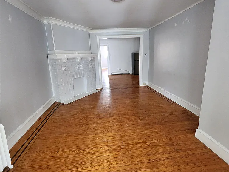 5645 Diamond St #1 — Photo 5