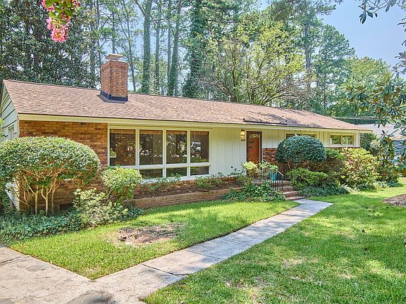 2nd image of 3409 Cherry Ln