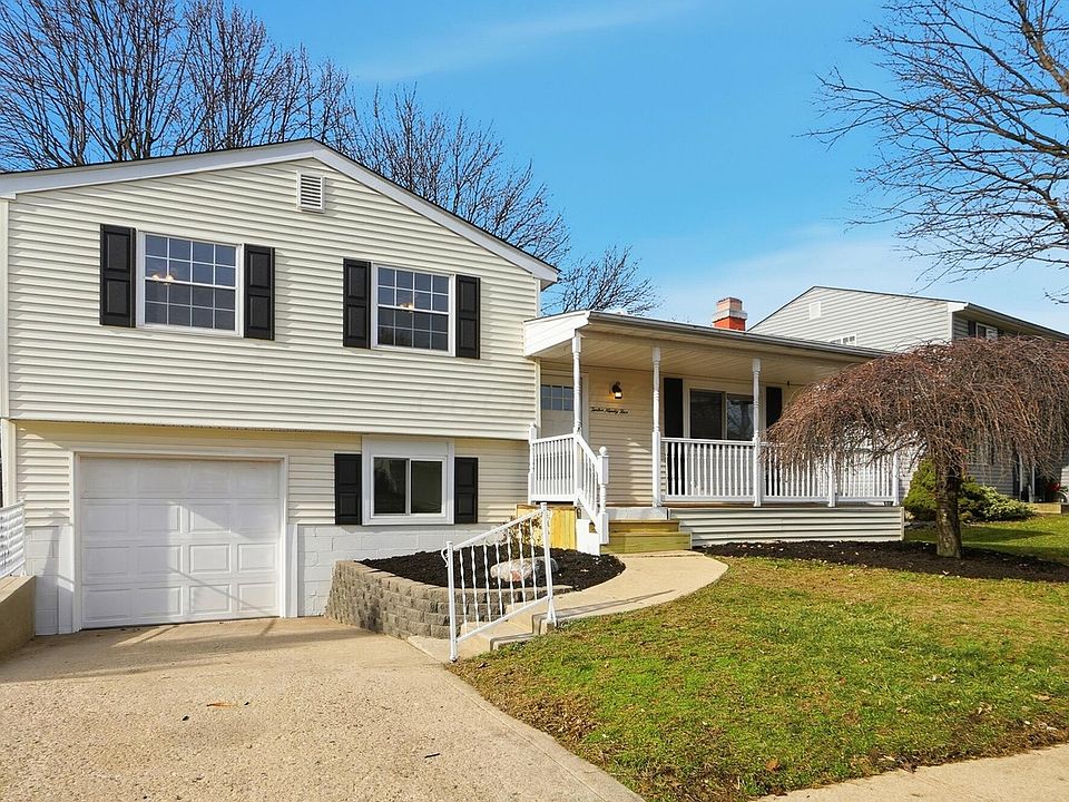1st image of 1295 Hathersage Pl