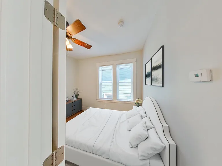 737 Parker St #3 — Photo 7