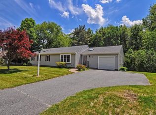 12 Northbridge Rd, Mendon, MA 01756