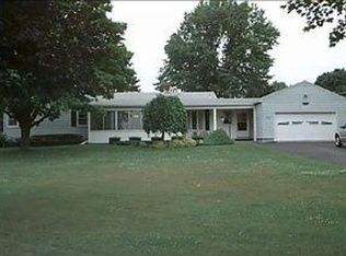 2828 Nichols St, Spencerport, NY 14559