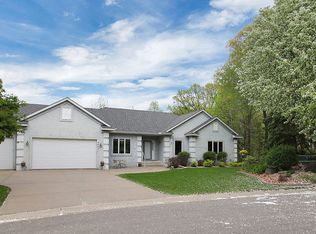 3853 Kings Wood Ct, Eagan, MN 55122