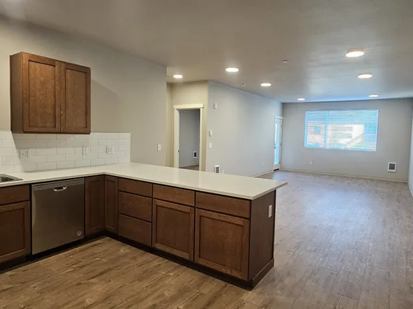 1209 10th St #A308, Snohomish, WA 98290