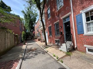 319 S 13th St #191R, Philadelphia, PA 19107