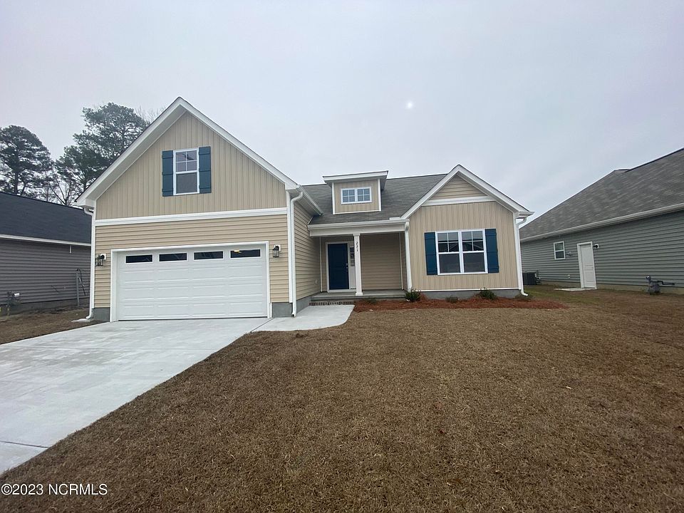 1st image of 231 Sequoia Drive
