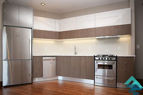 Rented by EXR | media 29