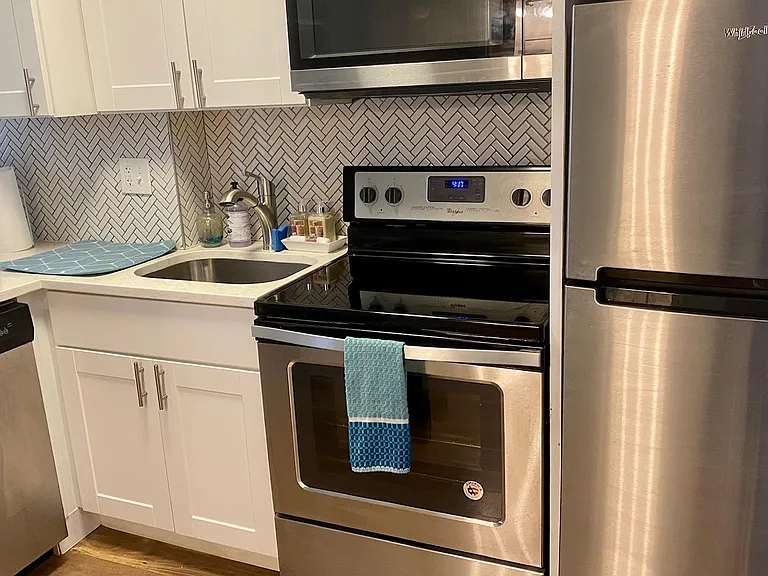 602 M St NW #2 — Photo 6