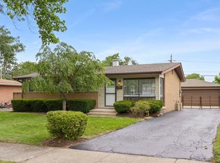 248 E Wrightwood Ave, Addison, IL 60101