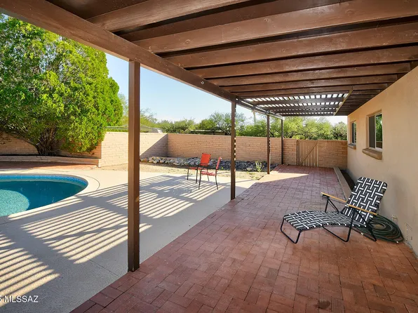 3040 N Conestoga Ave, Tucson, AZ 85749
