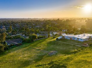 504 Los Verdes Dr, Santa Barbara, CA 93111