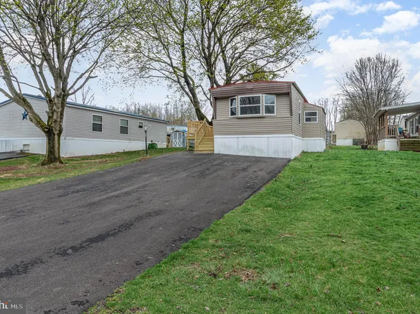 180 Big Spring Ter, Newville, PA 17241