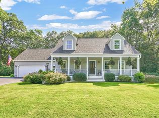 34 Old Farm Rd, Palmer, MA 01069