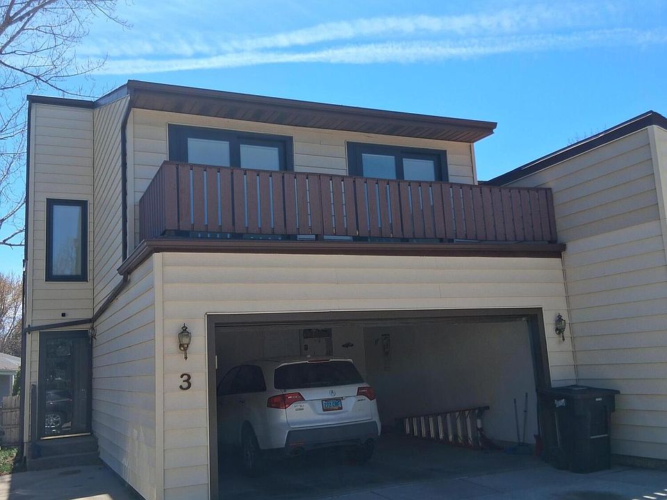 1st image of 1917 E Capitol Ave #11A