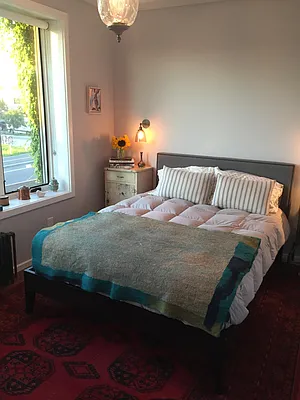 Rented by Brown Harris Stevens | media 12