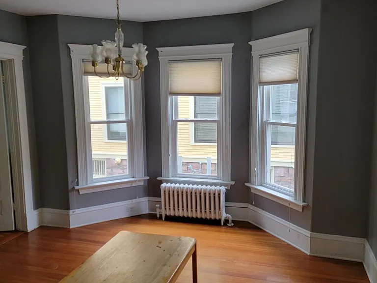 93-95 Brookes Ave — Photo 5
