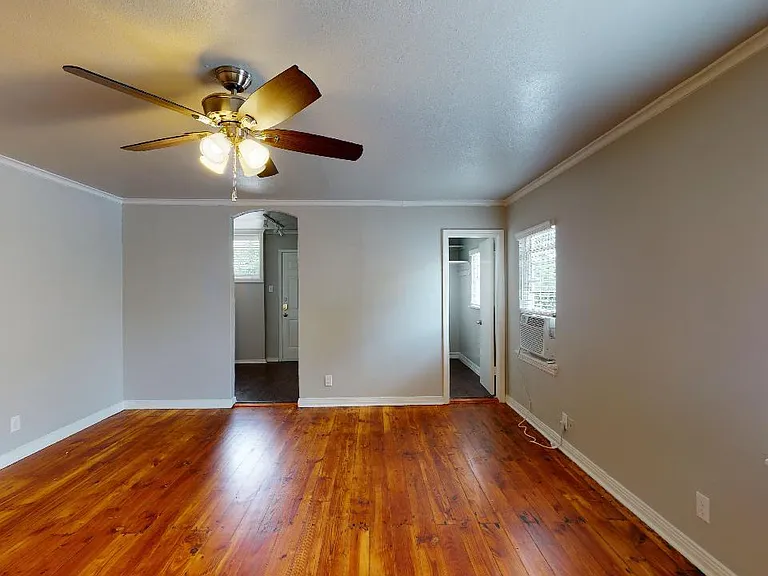 4515 Junius St — Photo 5