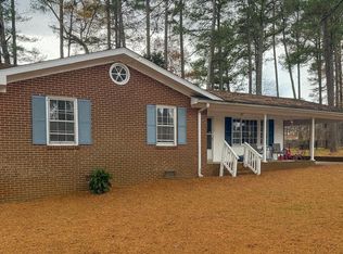 736 Holmes St, South Hill, VA 23970