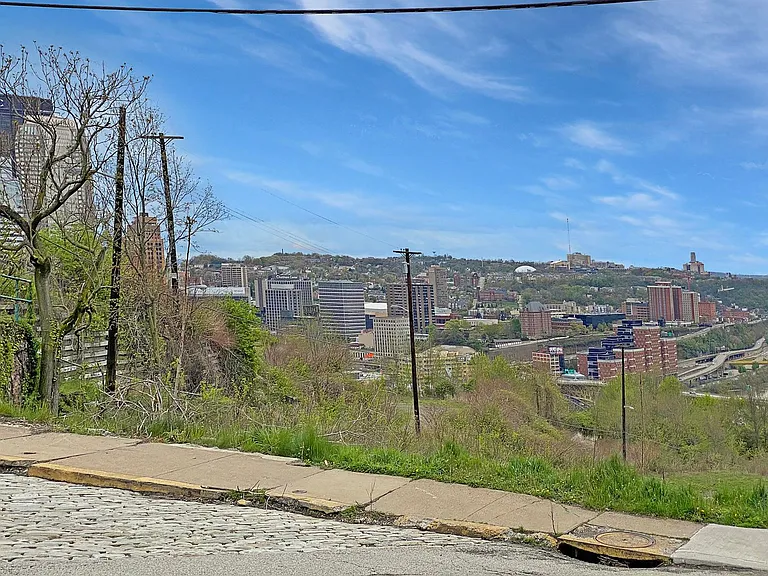32 Wyoming St E #1 — Photo 15