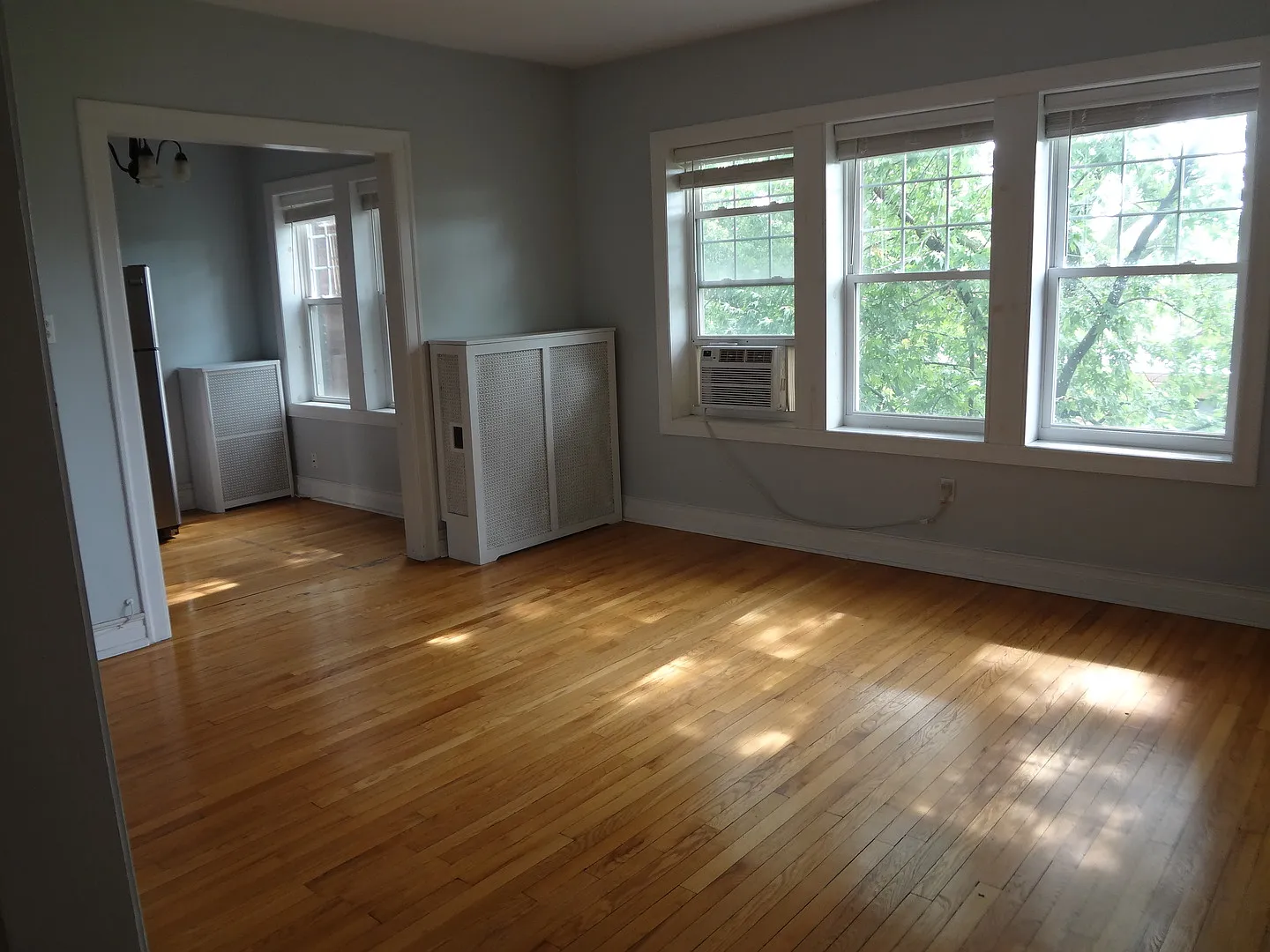 2 bed, $2,300 — Photo 2