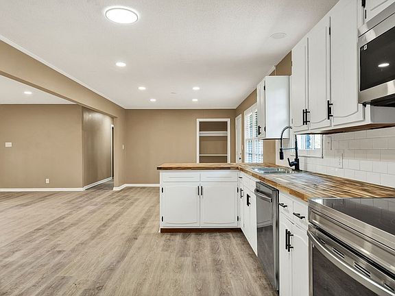 4th image of 129 Hillwood Dr