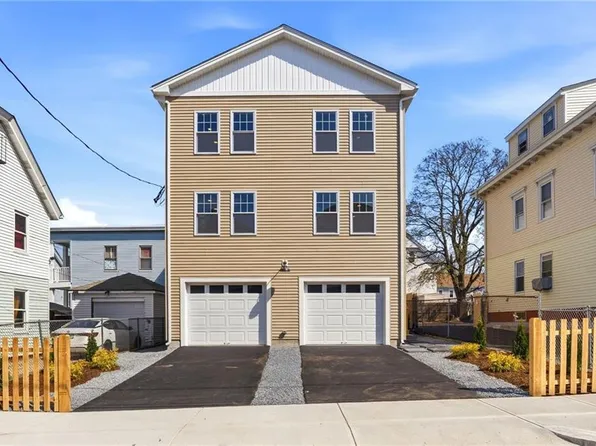 37 Webb St, Pawtucket, RI 02860