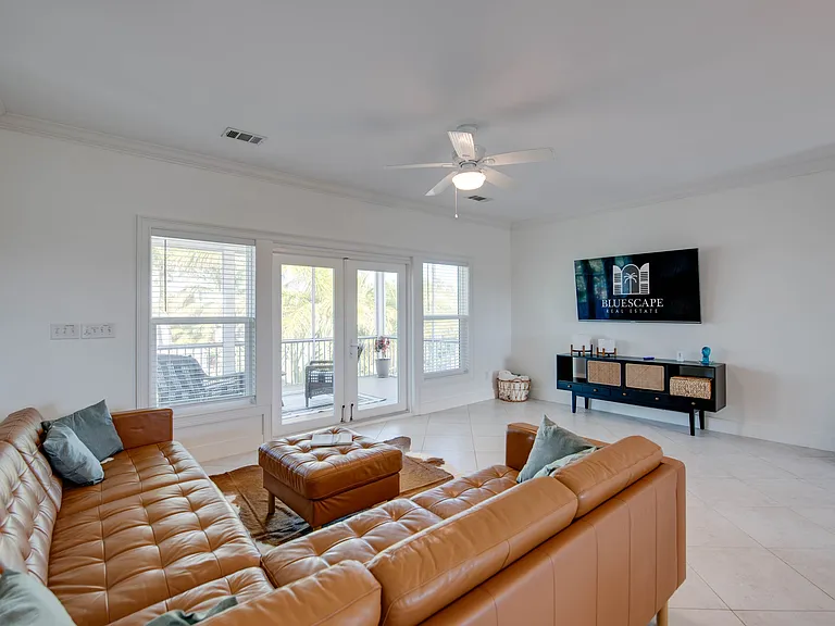 27235 Mariposa Rd — Photo 20