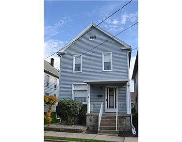 327 Pine St photo 1