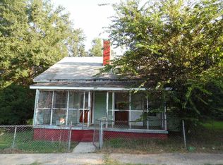 750 Gray St, Woodruff, SC 29388