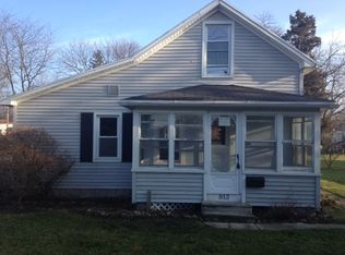 813 N Railroad St, Genoa, OH 43430