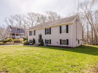 3 Diamond St, Fairhaven, MA 02719