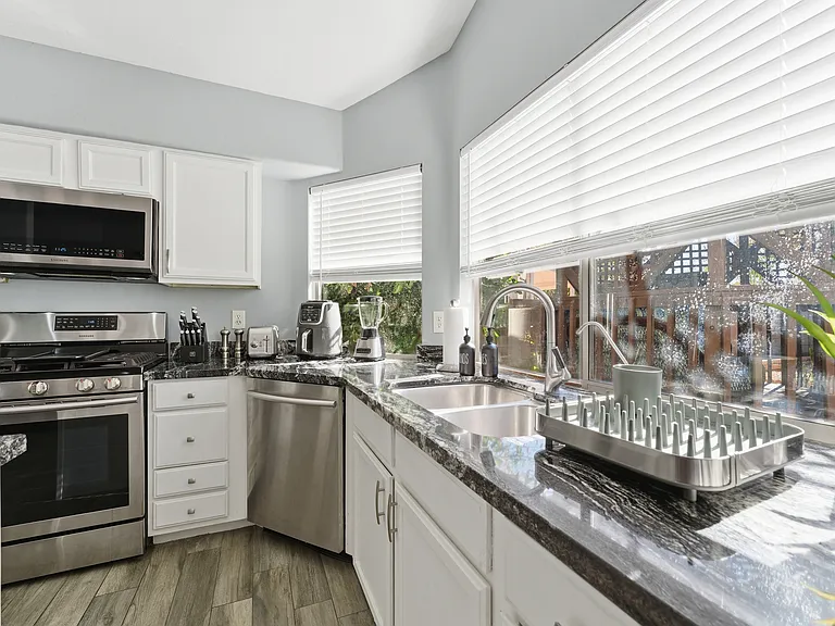 2075 E Arabian Dr — Photo 26