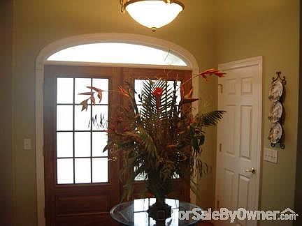 Entrance
						:
						Open these double doors to a breath taking open floor plan with soothing colors.