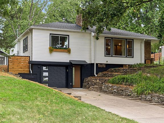 2nd image of 3037 Kyle Ave N
